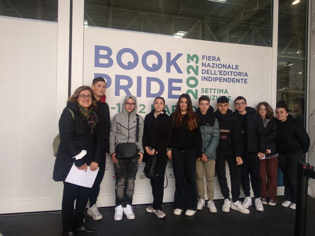 Le classi seconde dell’ITAG visitano il Bookpride Milano 2023