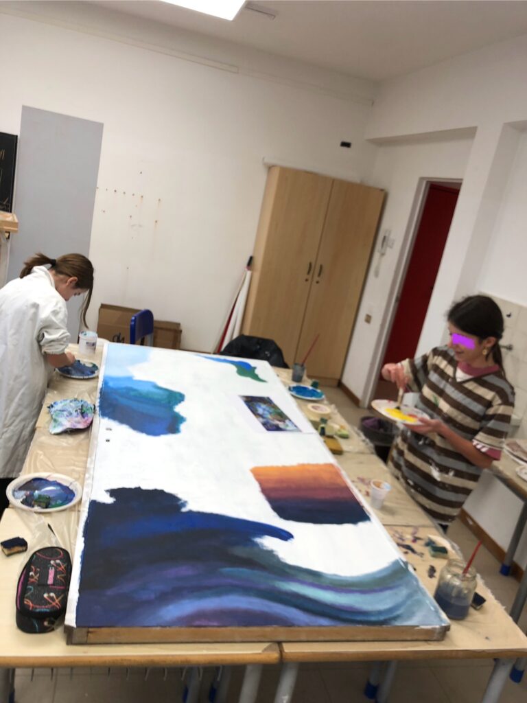 Laboratorio artistico di pittura su tavola e su porte