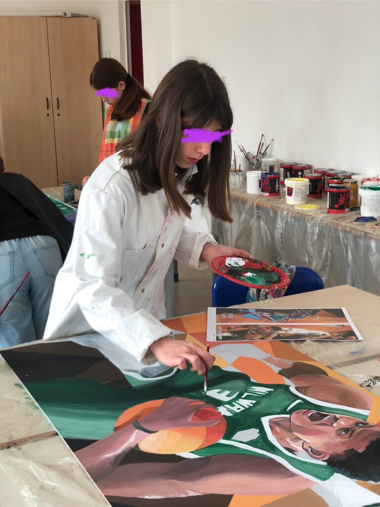 Laboratorio artistico di pittura su tavola e su porte