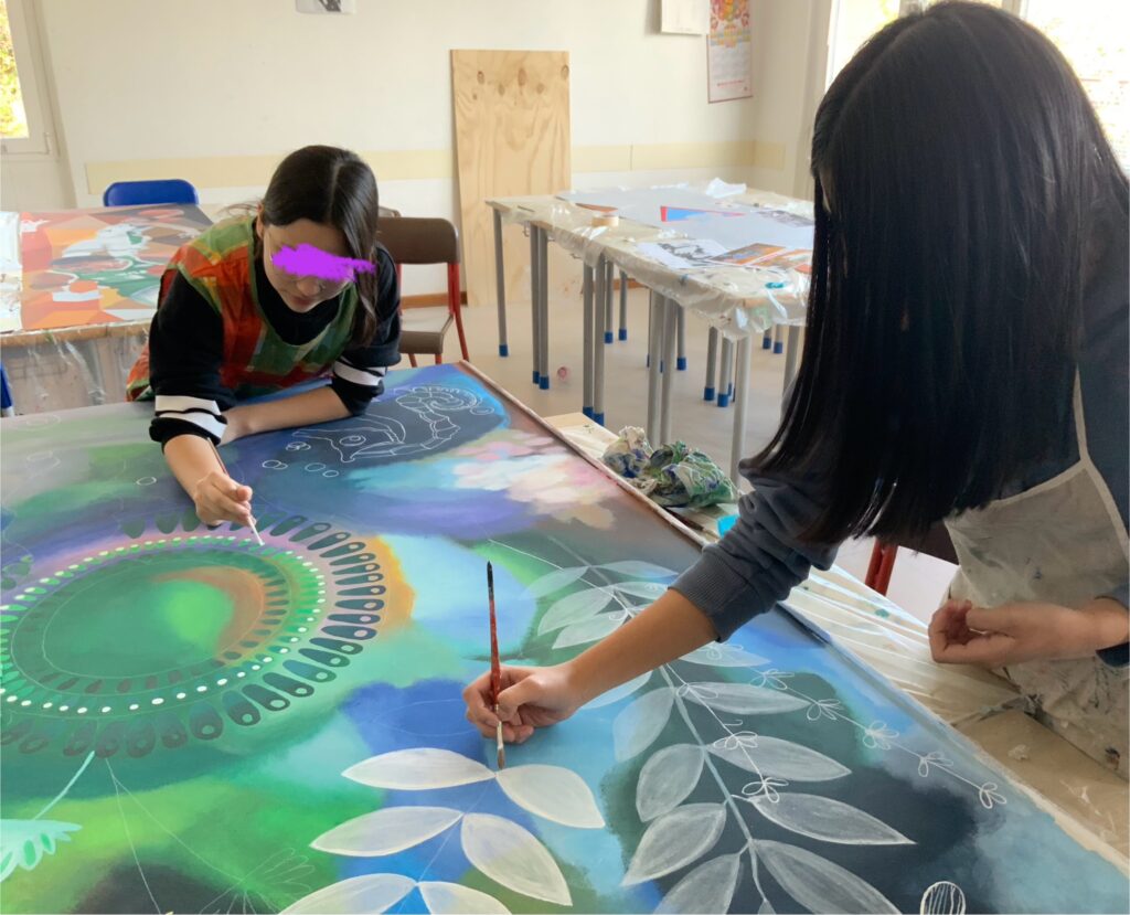 Laboratorio artistico di pittura su tavola e su porte